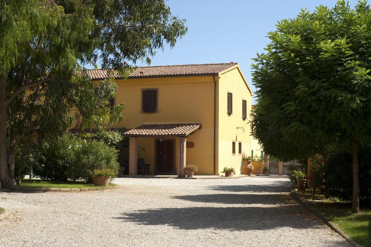 Agriturismo Le Pescine Вада Экстерьер фото